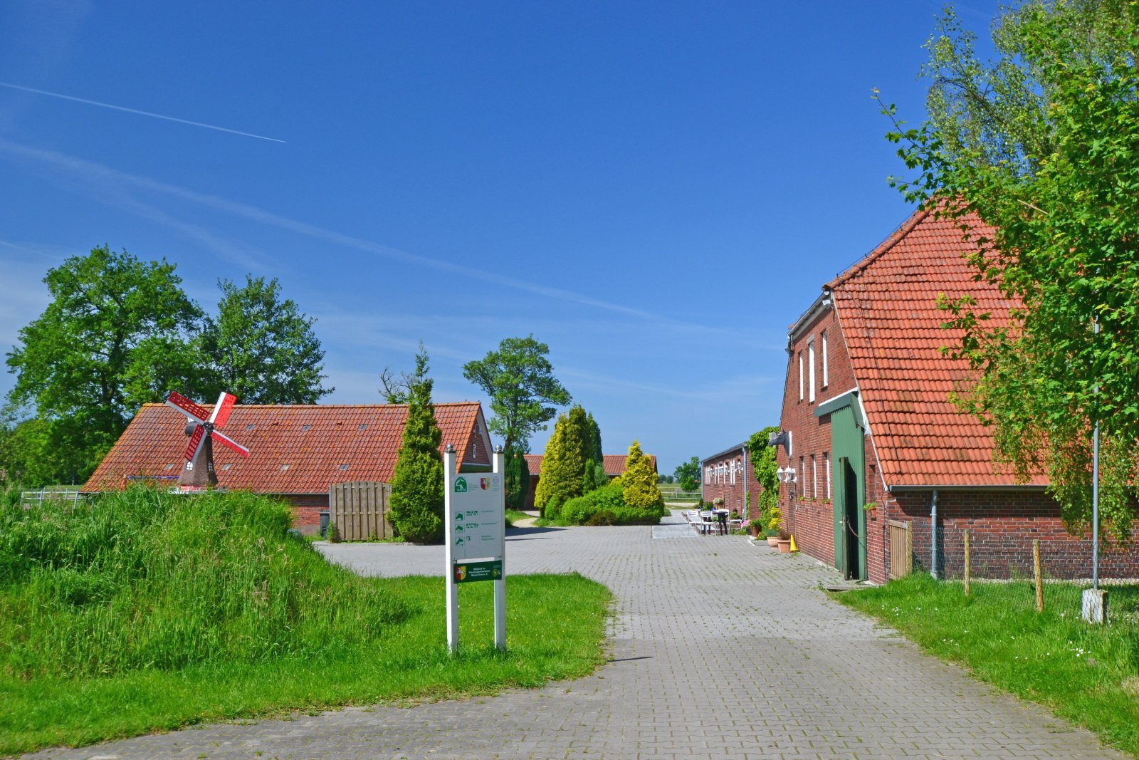 2452 Niedersachsen, Ostfriesland, Wittmund, Reiterhof, Ferienhof zu verkaufen